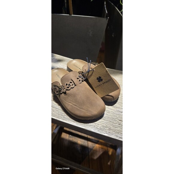 Size 13 Toddler Lucky Shoes Nwt - Picture 1 of 2